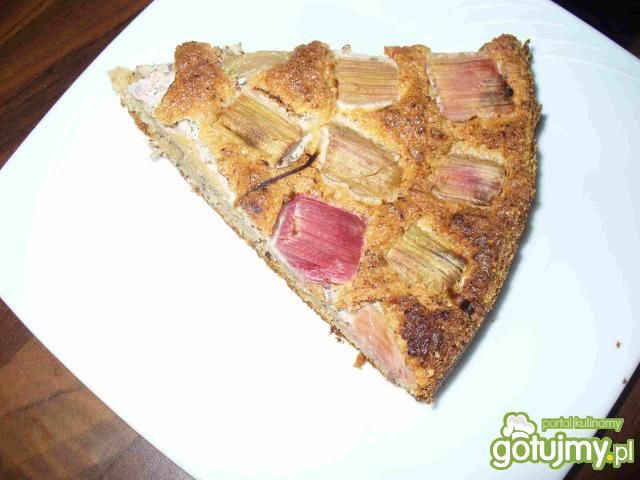 Ciasto rabarbarowo orzechowe