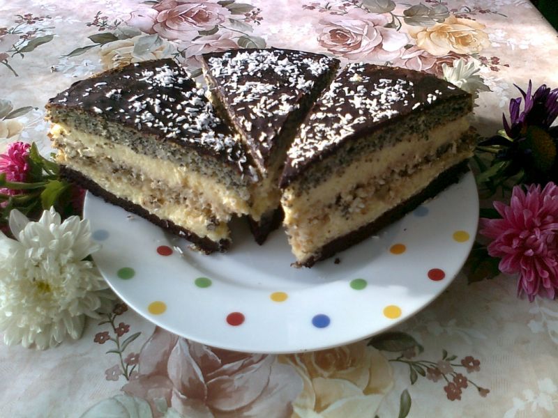 Ciasto rumowe w trzech smakach Ciasto rumowe w trzech smakach