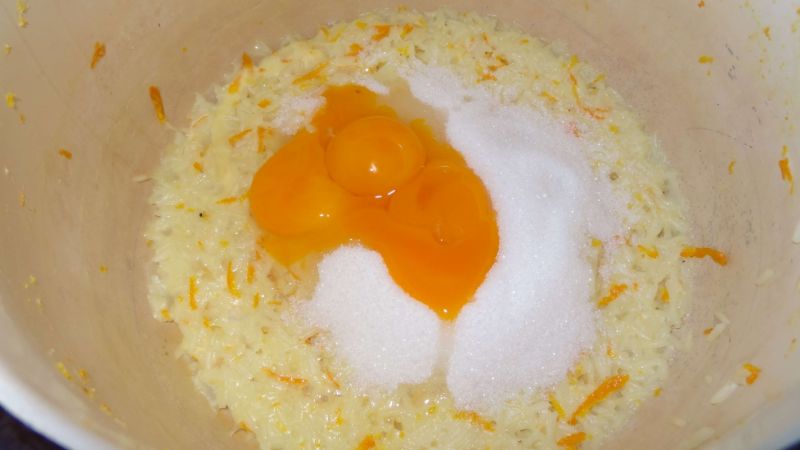 Ciasto ryżowe z pomarańczą