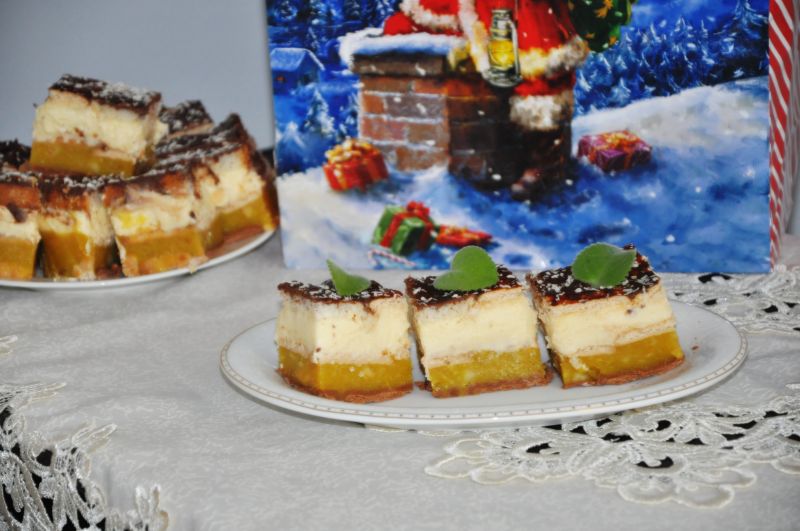 Ciasto serowo-jabłkowe bez pieczenia Ciasto serowo-jabłkowe bez pieczenia