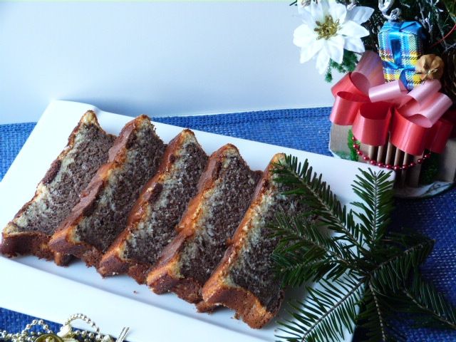 Ciasto serowo-makowe  Ciasto serowo-makowe