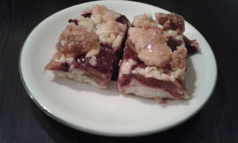 Ciasto śliwkowe z kruszonką