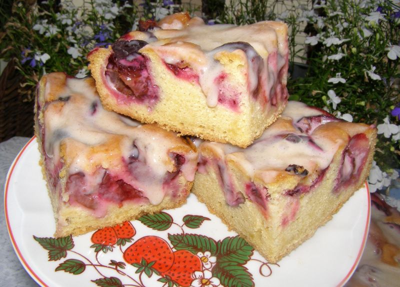 Ciasto śliwkowe z lukrem Ciasto śliwkowe z lukrem