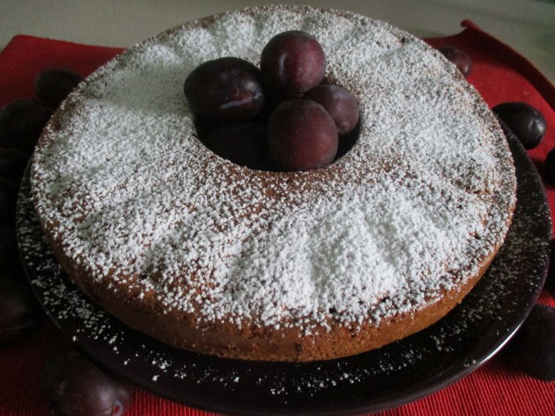 Ciasto śliwkowe z migdałami