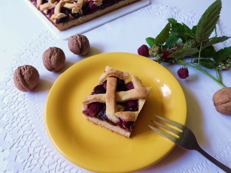 Ciasto śliwkowo-malinowe