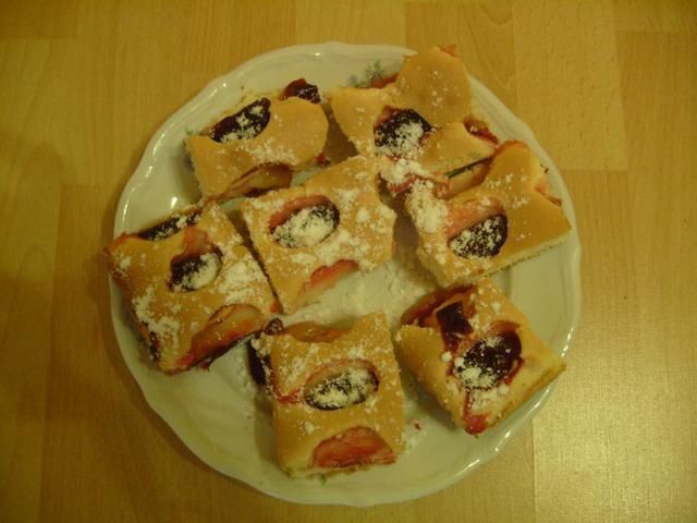 ciasto śliwokowe  ciasto śliwokowe