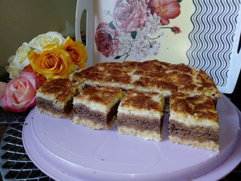 Ciasto sypane z jabłkami i kakao Ciasto sypane z jabłkami i kakao