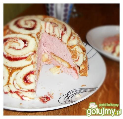 Ciasto truskawkowa kula