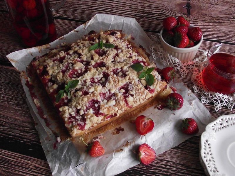 Ciasto truskawkowe na jogurcie Ciasto truskawkowe na jogurcie