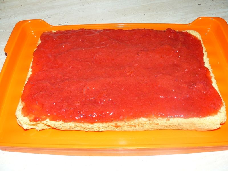 Ciasto truskawkowe z bezą