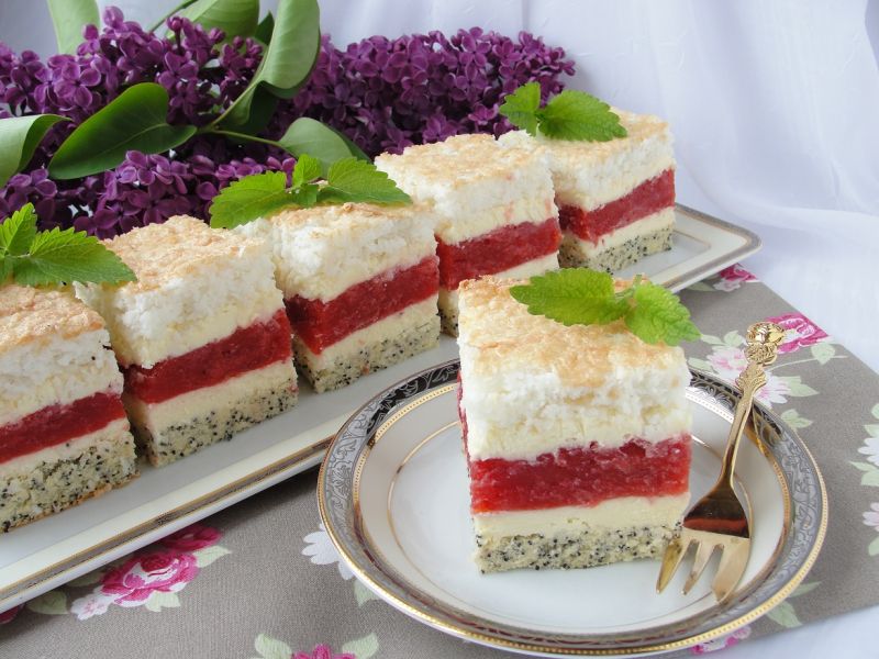 Ciasto truskawkowo kokosowe