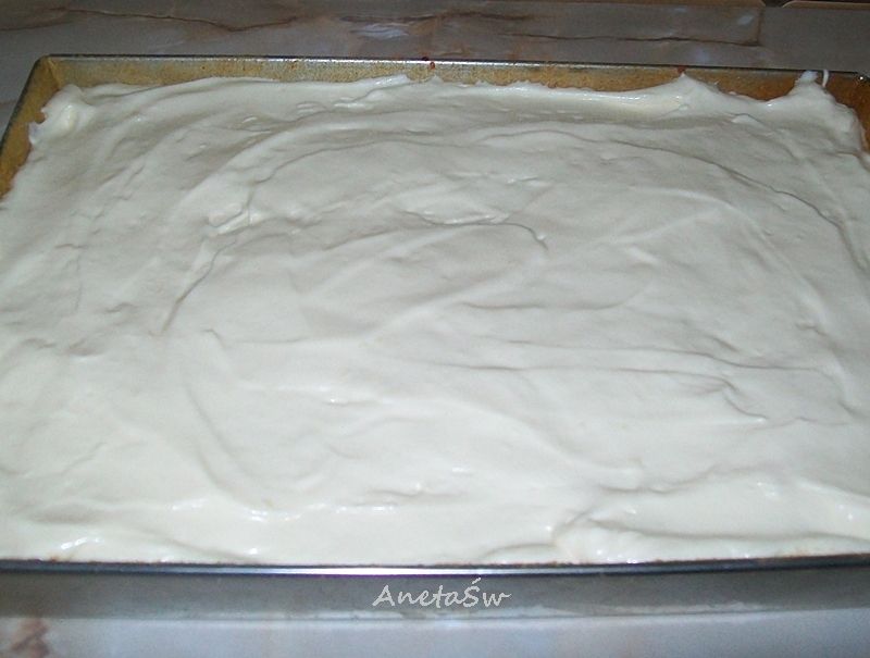 Ciasto truskawkowo-śmietanowe