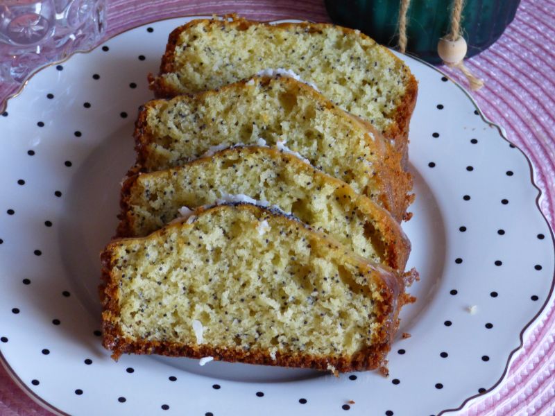 Ciasto ucierane z makiem