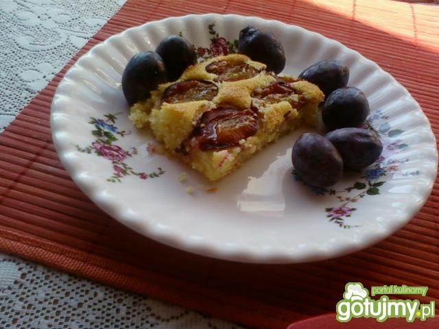 Ciasto ucierane ze śliwkami 