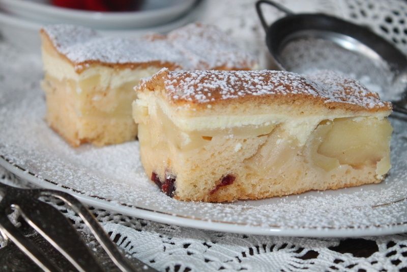 Ciasto wielosmakowe z serem i jabłkami Ciasto wielosmakowe z serem i jabłkami