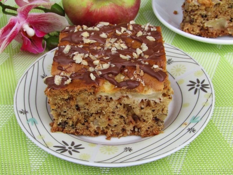 Ciasto wiewiórka z rodzynkami