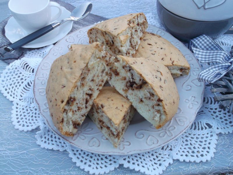 Ciasto z białek z czekoladą Ciasto z białek z czekoladą