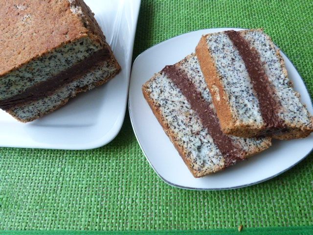 Ciasto z białek z makiem i kokosem