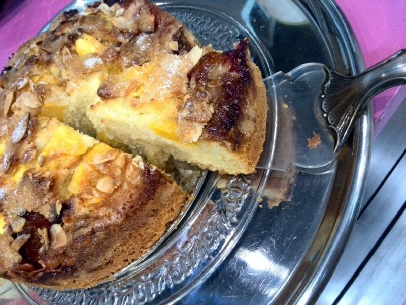 Ciasto z brzoskwiniami  Ciasto z brzoskwiniami