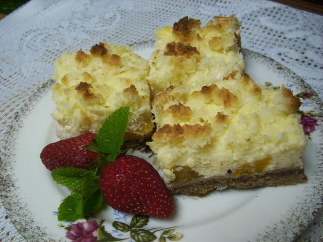 Ciasto z brzoskwiniami