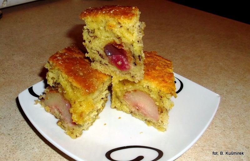 Ciasto z brzoskwiniami Ciasto z brzoskwiniami