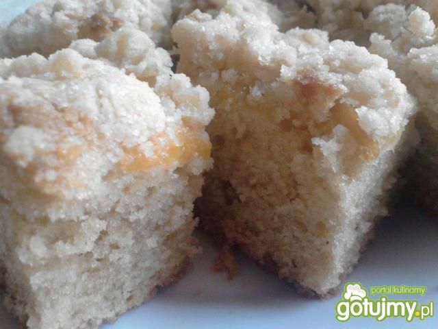 Ciasto z brzoskwiniami i kruszonką