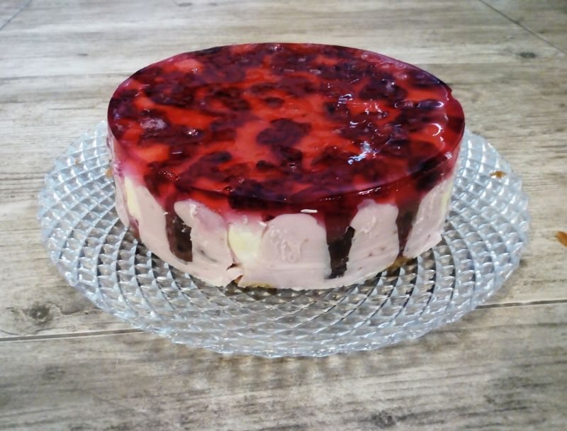 Ciasto z ciepłymi lodami