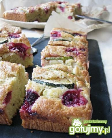 Ciasto z cukinią i malinami-bez miksera