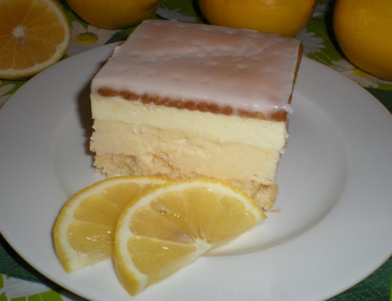 Ciasto z cytrynową pianką Ciasto z cytrynową pianką