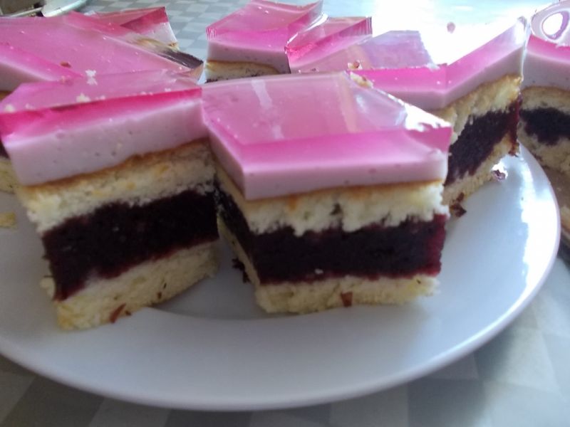 Ciasto z czarnej porzeczki  Ciasto z czarnej porzeczki