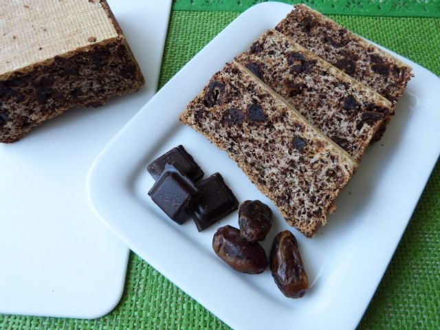 Ciasto z czekoladą i daktylami