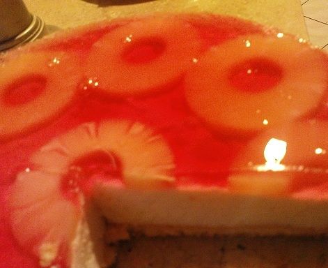 Ciasto z galaretką i ananasem Ciasto z galaretką i ananasem