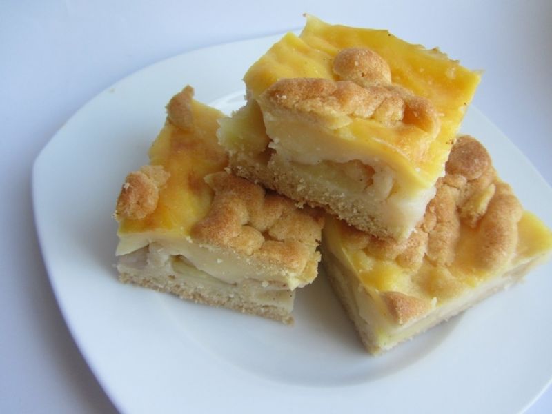 Ciasto z gruszkami i jabłkami Ciasto z gruszkami i jabłkami