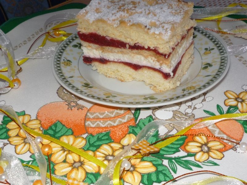 Ciasto z herbatnikami i musem owocowym Ciasto z herbatnikami i musem owocowym