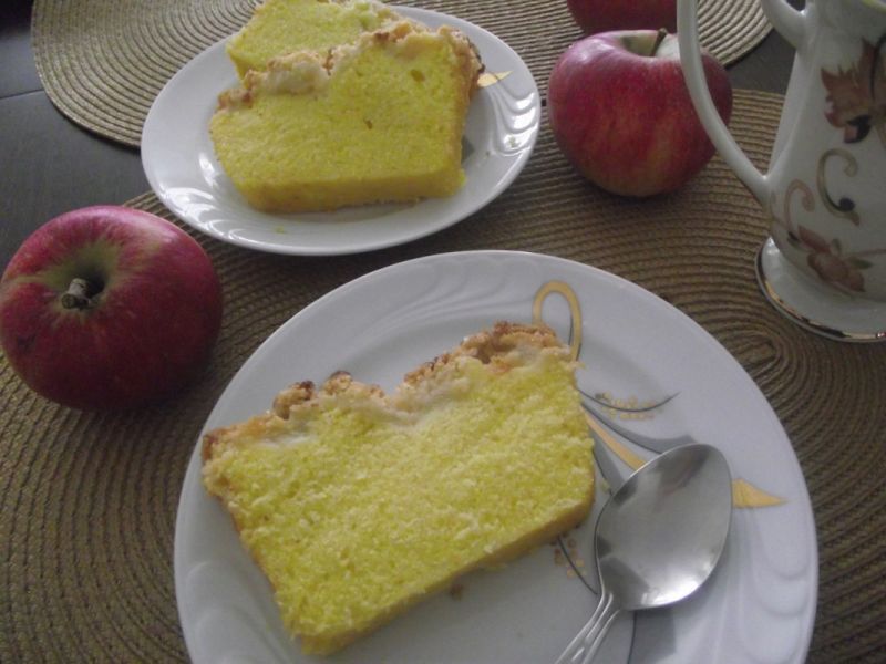 Ciasto z jabłkami i kruszonką