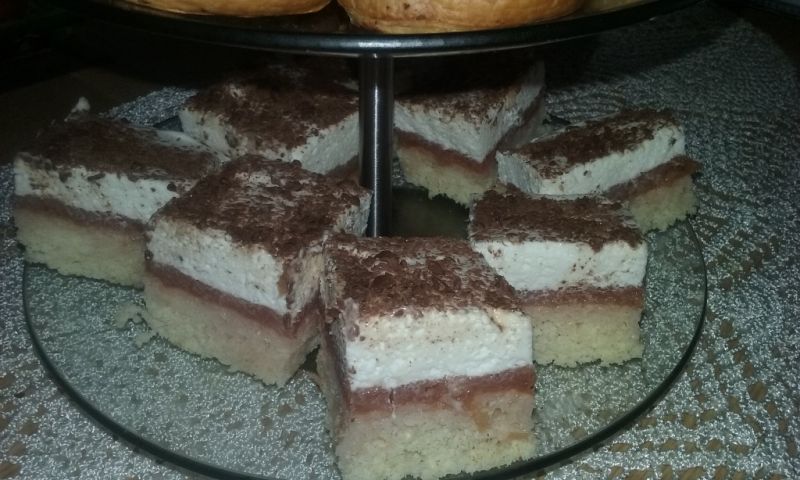 Ciasto z jabłkami i pianką