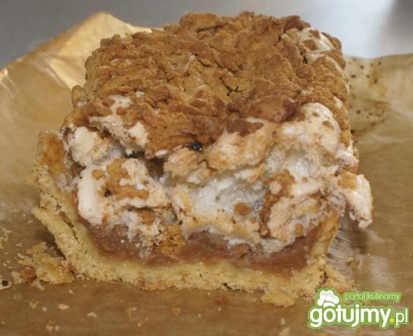 Ciasto z jabłkami i pianką kisielową