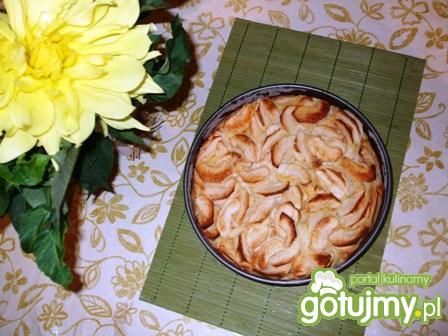 Ciasto z jabłkami na kaszy kukurydzianej Ciasto z jabłkami na kaszy kukurydzianej