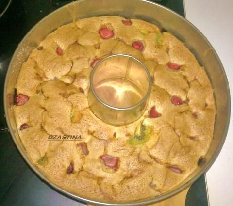 Ciasto z Kiwi i Truskawkami 