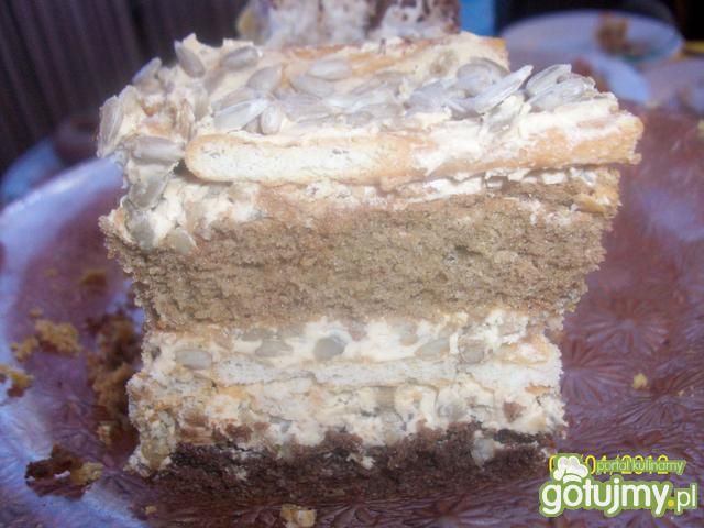 ciasto z krakersami i słonecznikiem