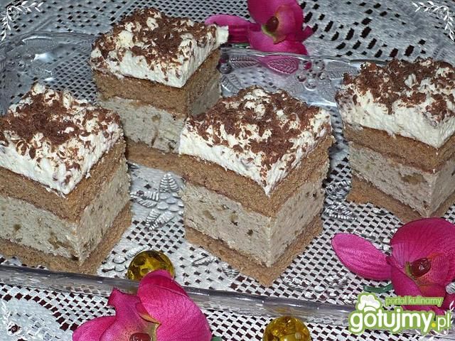 Ciasto z kremem bananowym