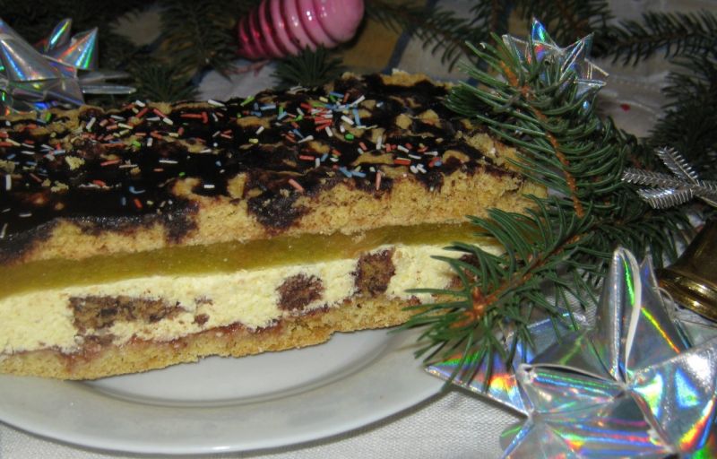  Ciasto z kremem i jabłkami