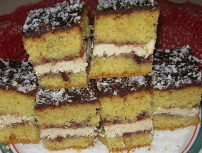 Ciasto z kremem i powidłami Ciasto z kremem i powidłami