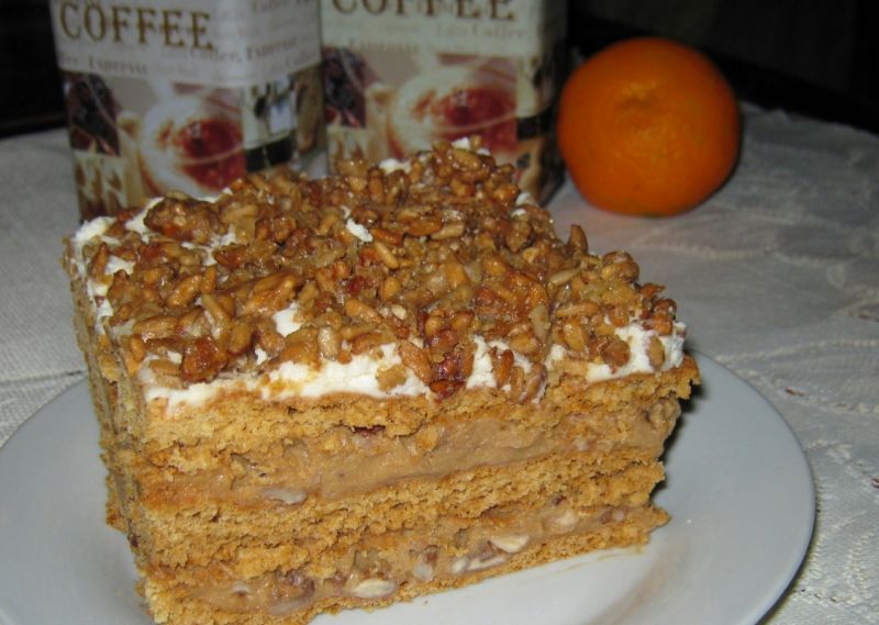 Ciasto z kremem krówkowym