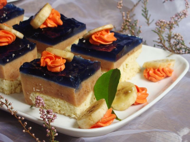 Ciasto z masą bananową  Ciasto z masą bananową