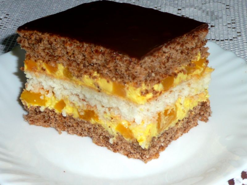 Ciasto z masą brzoskwiniową
