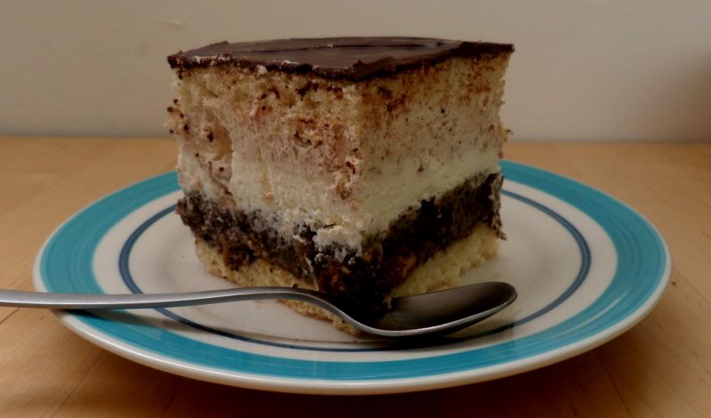 Ciasto z masą orzechową i makowa