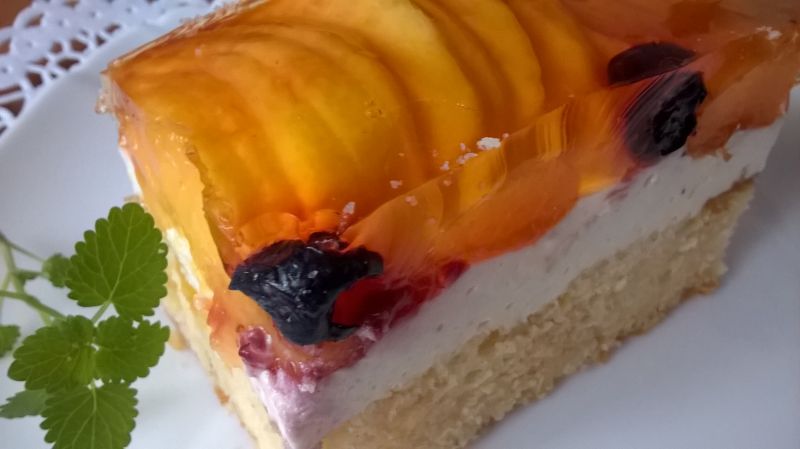 Ciasto z masą serową, owocami i galaretką Ciasto z masą serową, owocami i galaretką