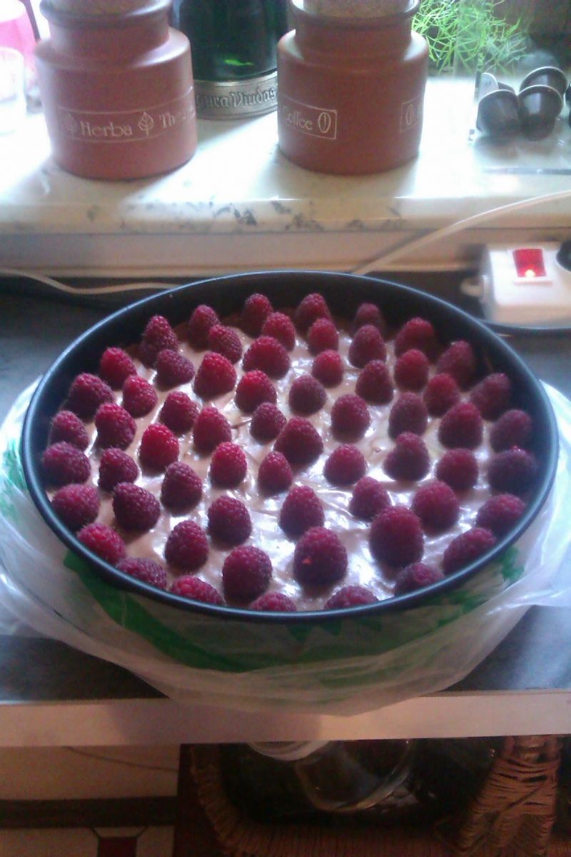 CIasto z musem czekoladowym CIasto z musem czekoladowym