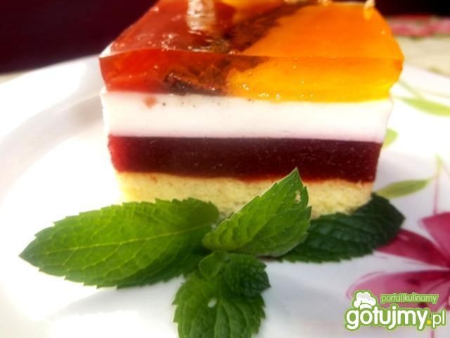 Ciasto z musem truskawkowym i z pianką Ciasto z musem truskawkowym i z pianką